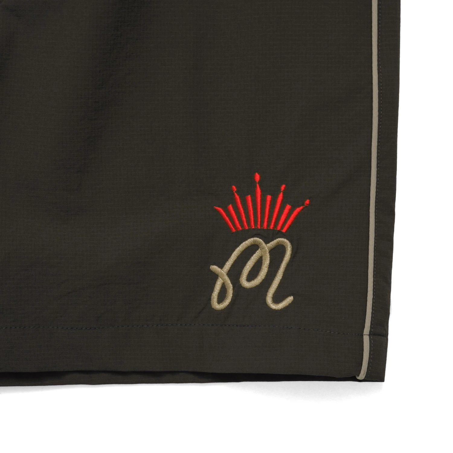 MALBON X BUDWEISER SCOOTER SHORT 4 MALBON X BUDWEISER SCOOTER SHORT - Image 4